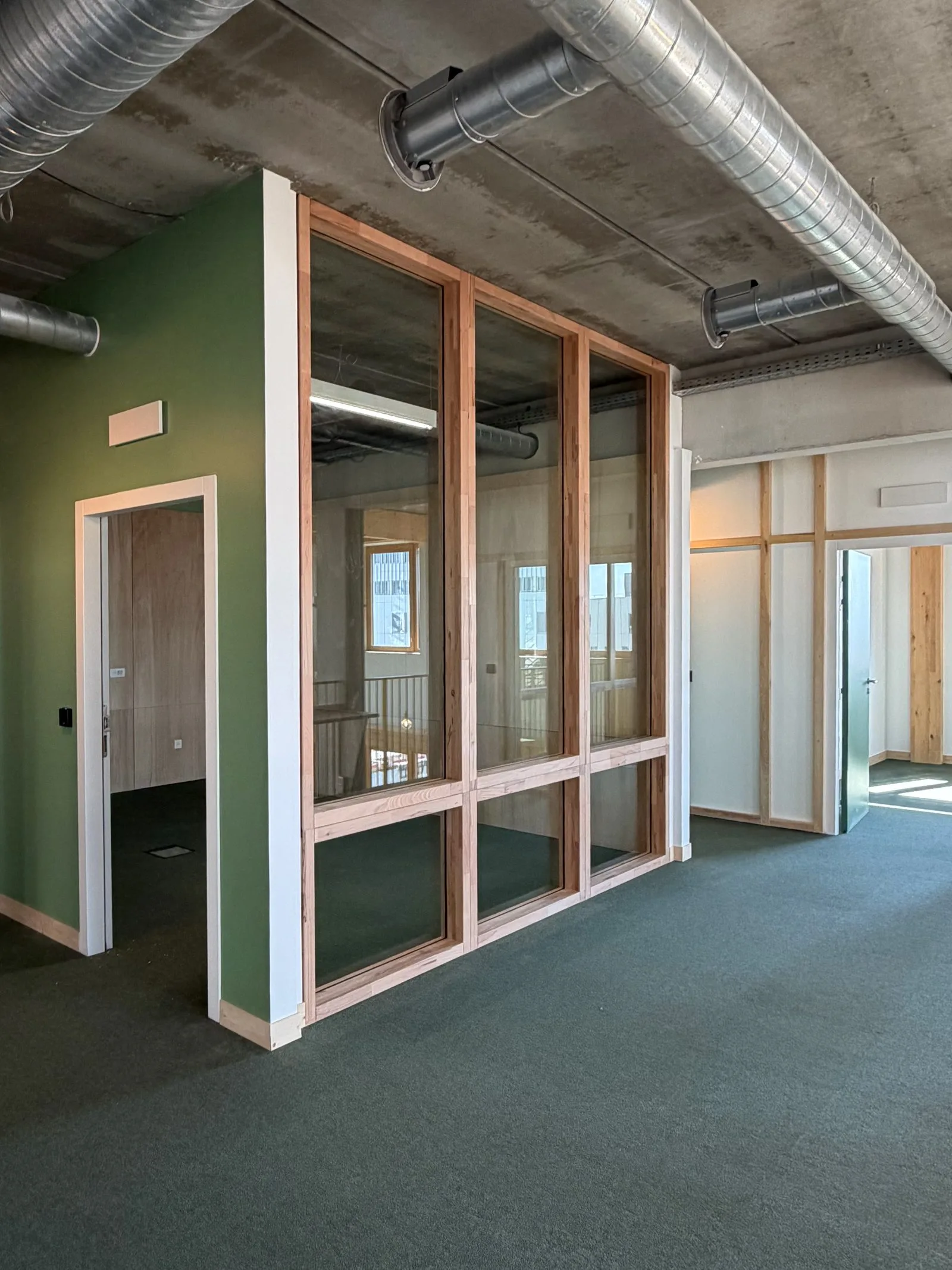 Portes et cloisons sur-mesure, réalisation Arcobois
