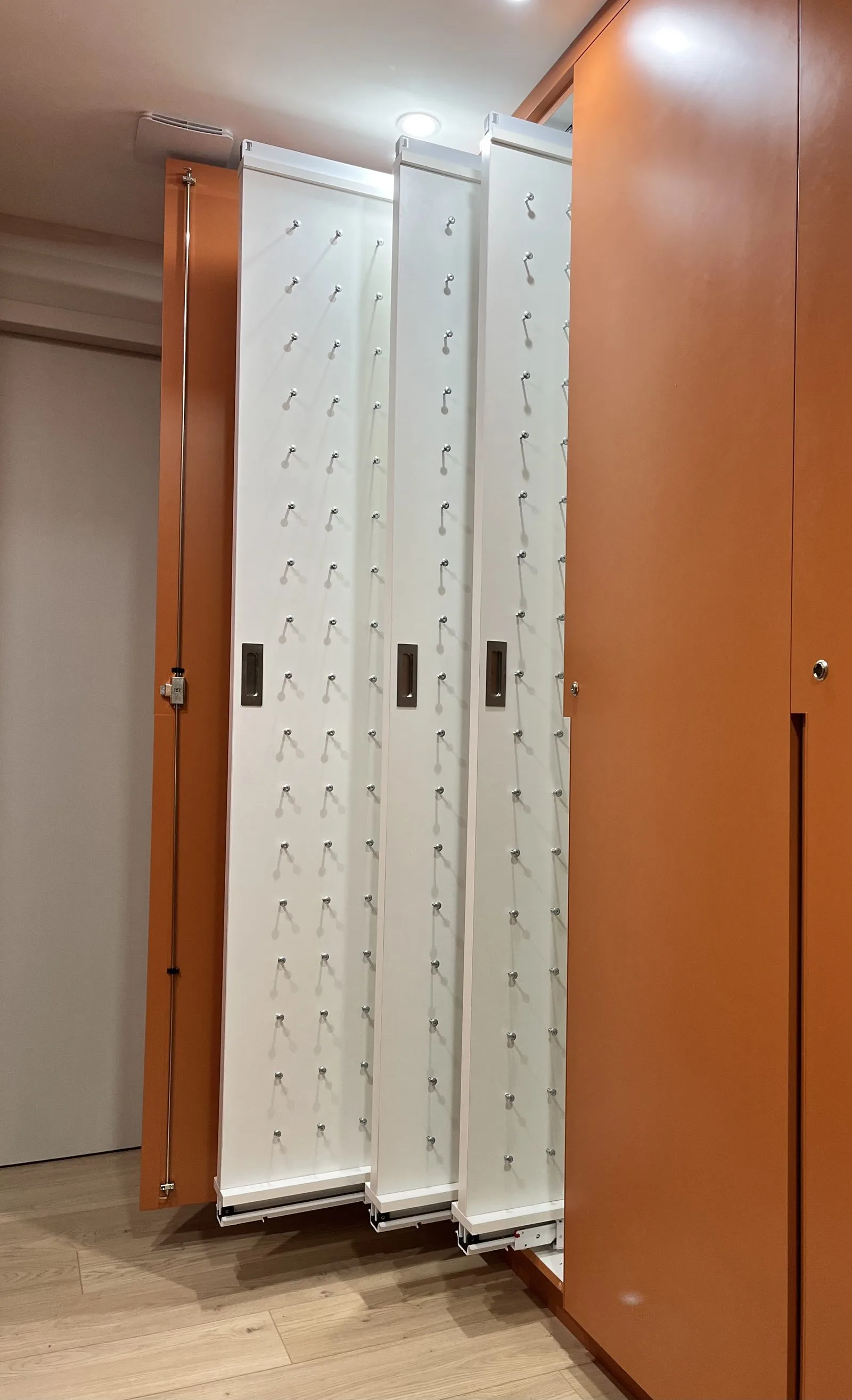 Agencement de bureaux, agence BSR à Nantes, réalisation Arcobois