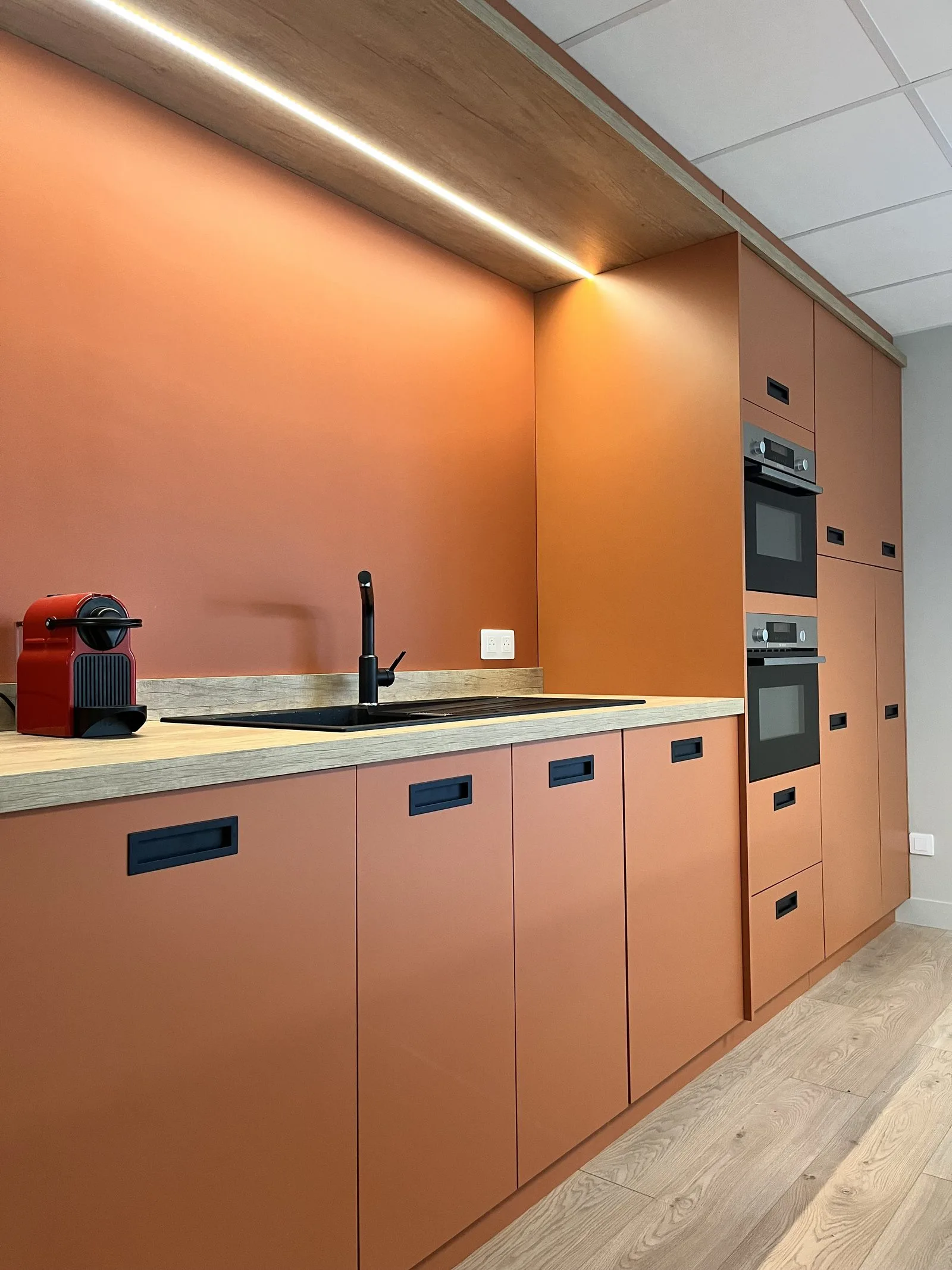 Agencement de bureaux, agence BSR à Nantes, réalisation Arcobois