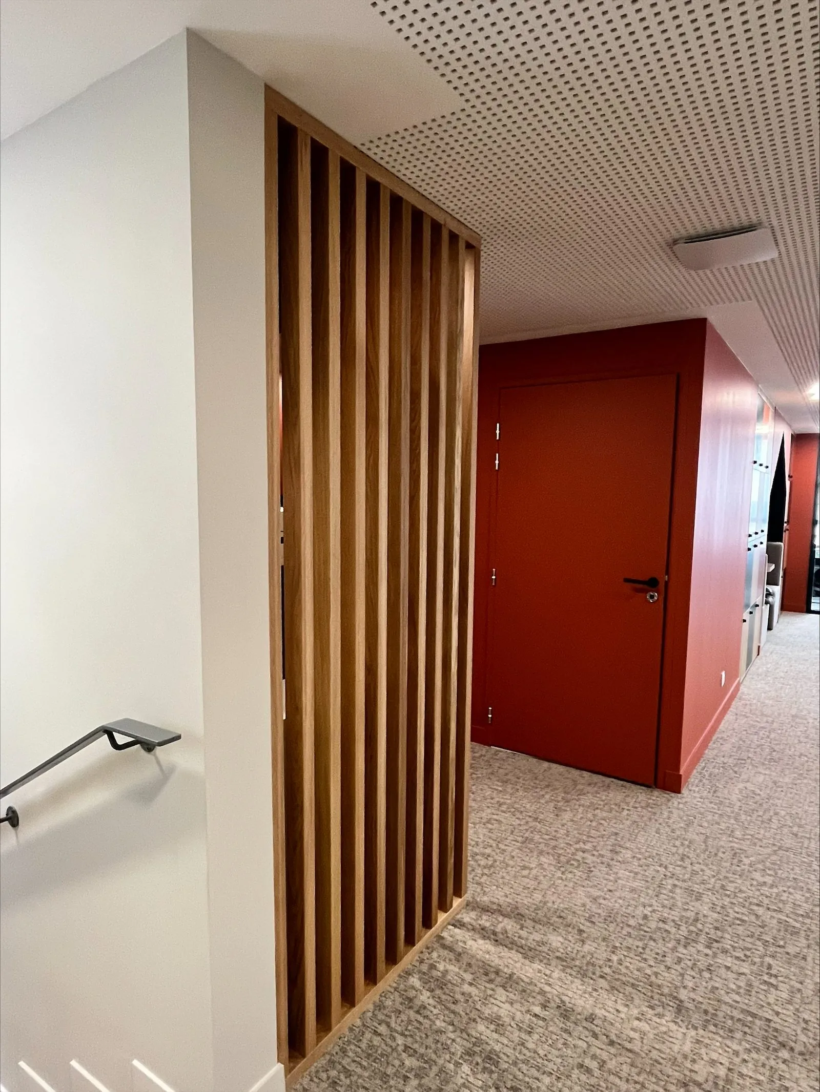 Agencement de bureaux, agence BSR à Nantes, réalisation Arcobois