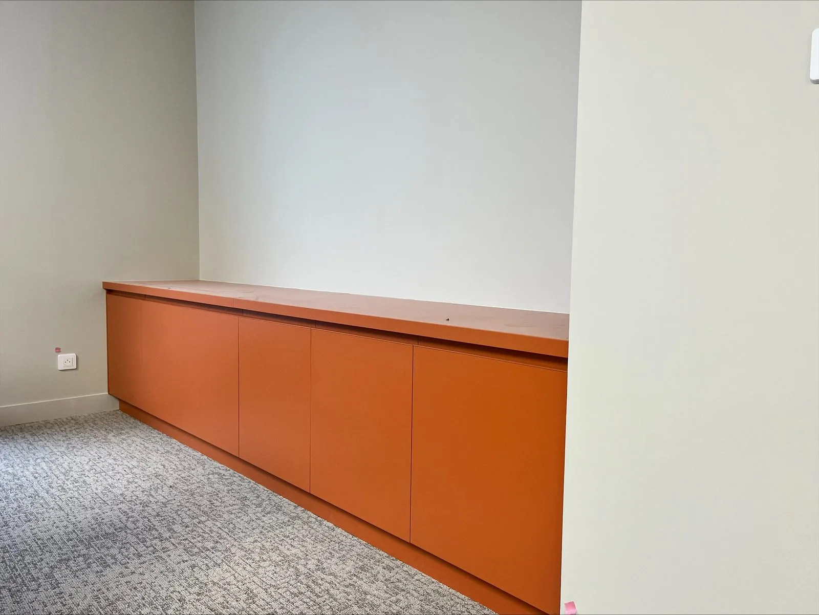 Agencement de bureaux, agence BSR à Nantes, réalisation Arcobois