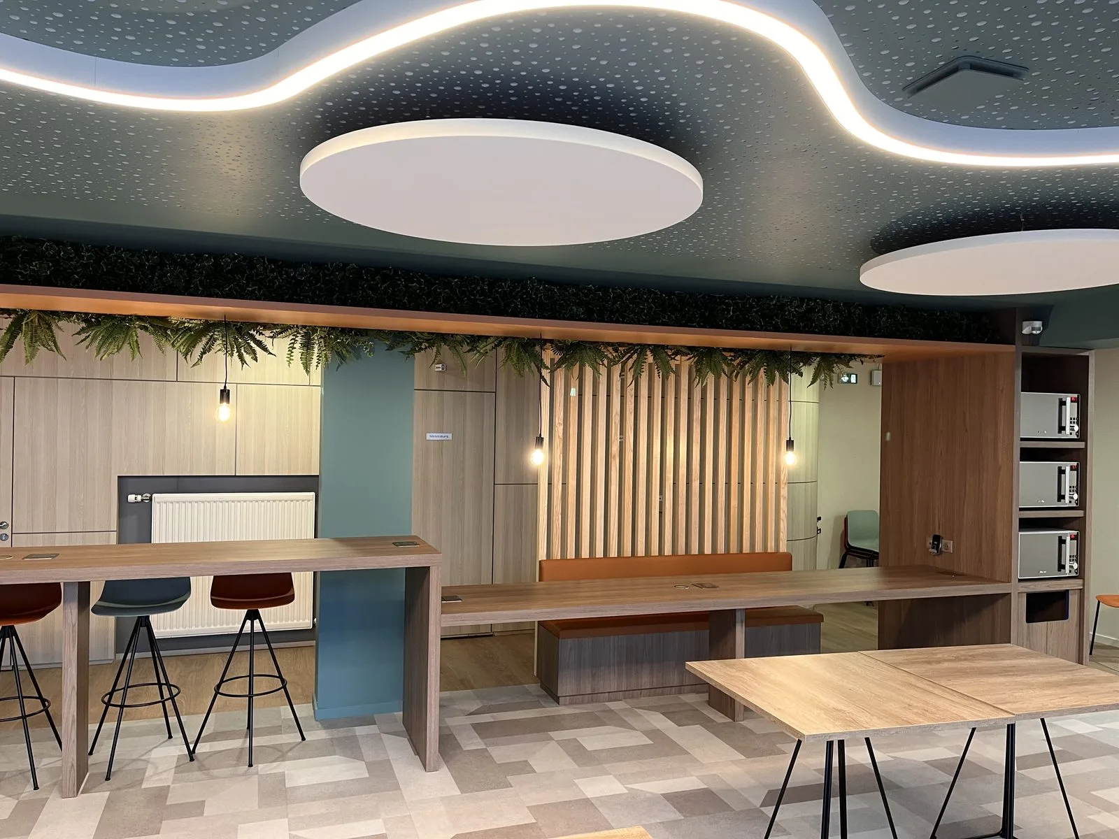 Espace de travail Noveha, réalisation Arcobois