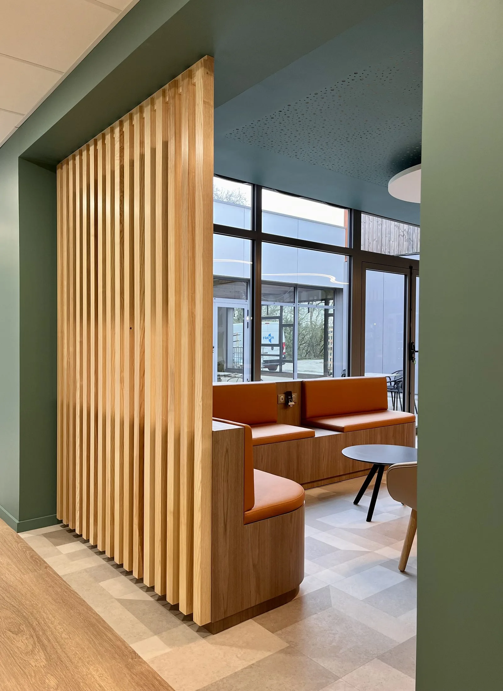 Espace de travail Noveha, réalisation Arcobois