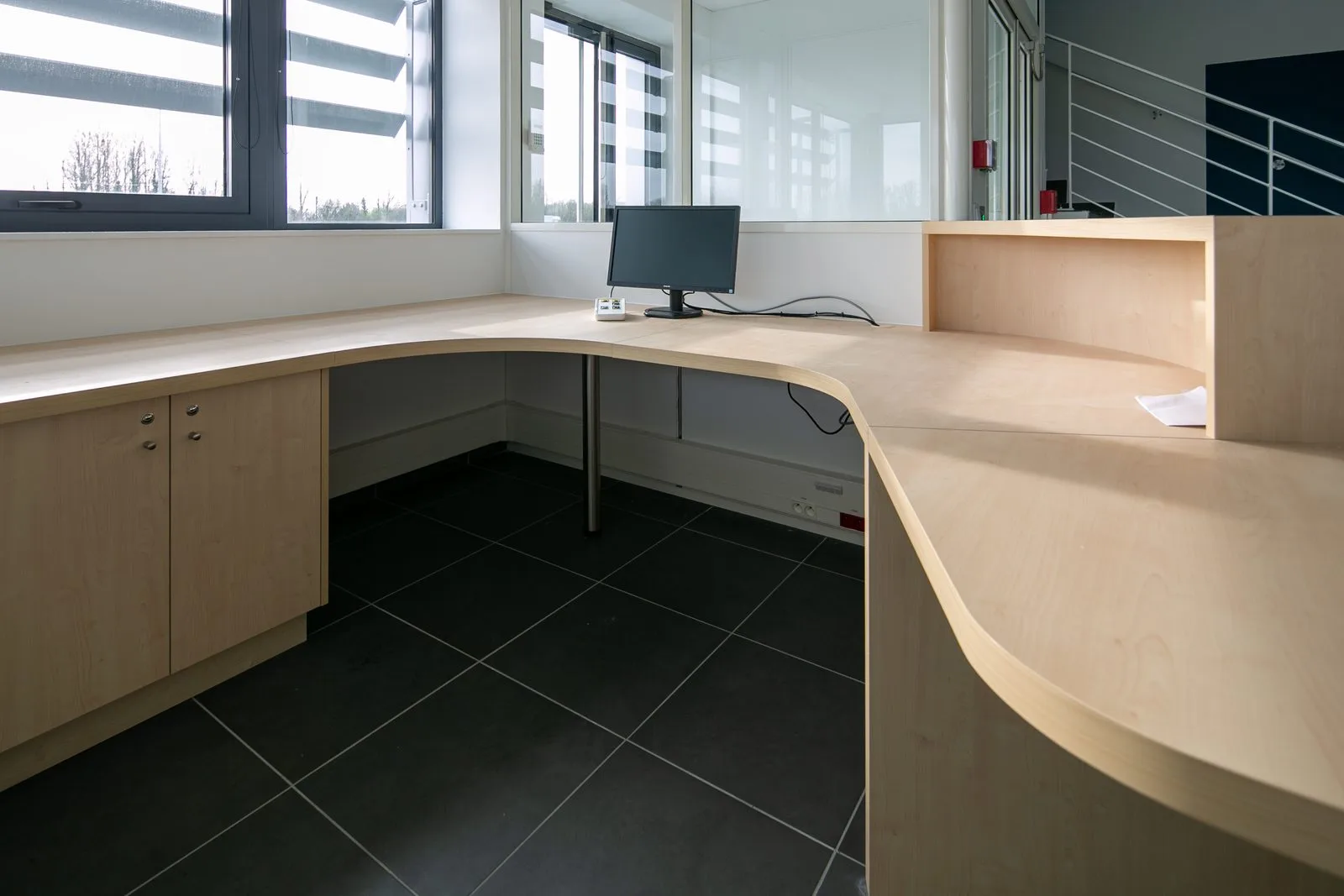 Bureaux d'une plateforme logistique à Angers, réalisation Arcobois