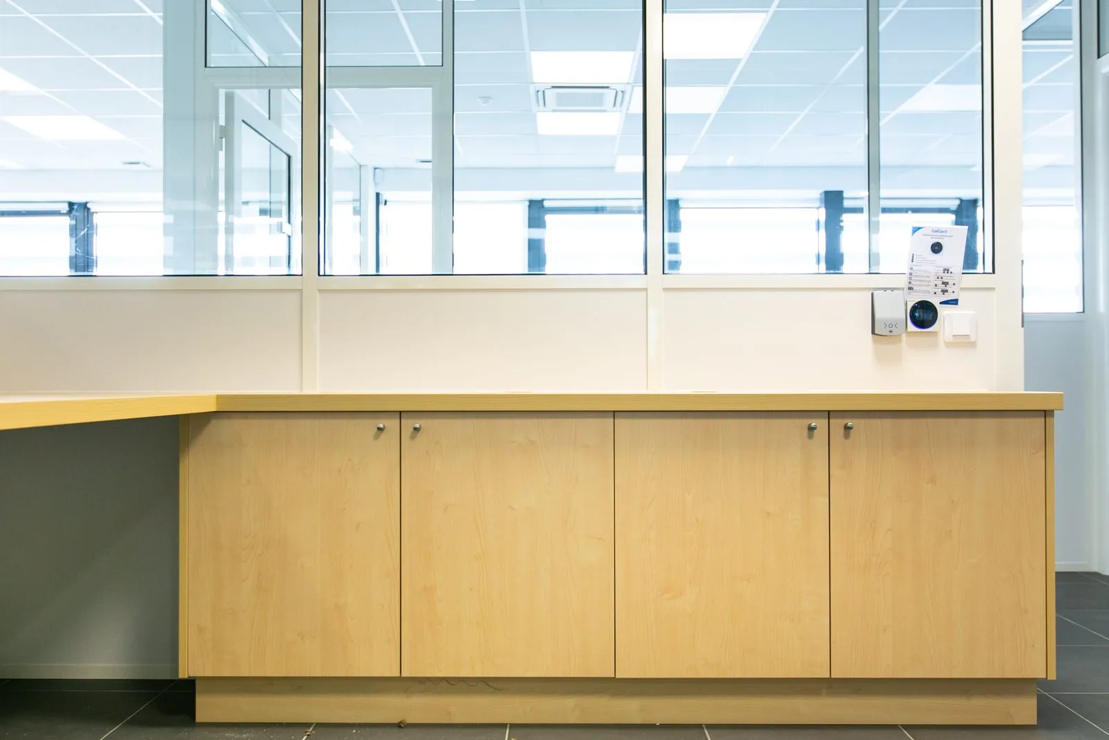 Bureaux d'une plateforme logistique à Angers, réalisation Arcobois