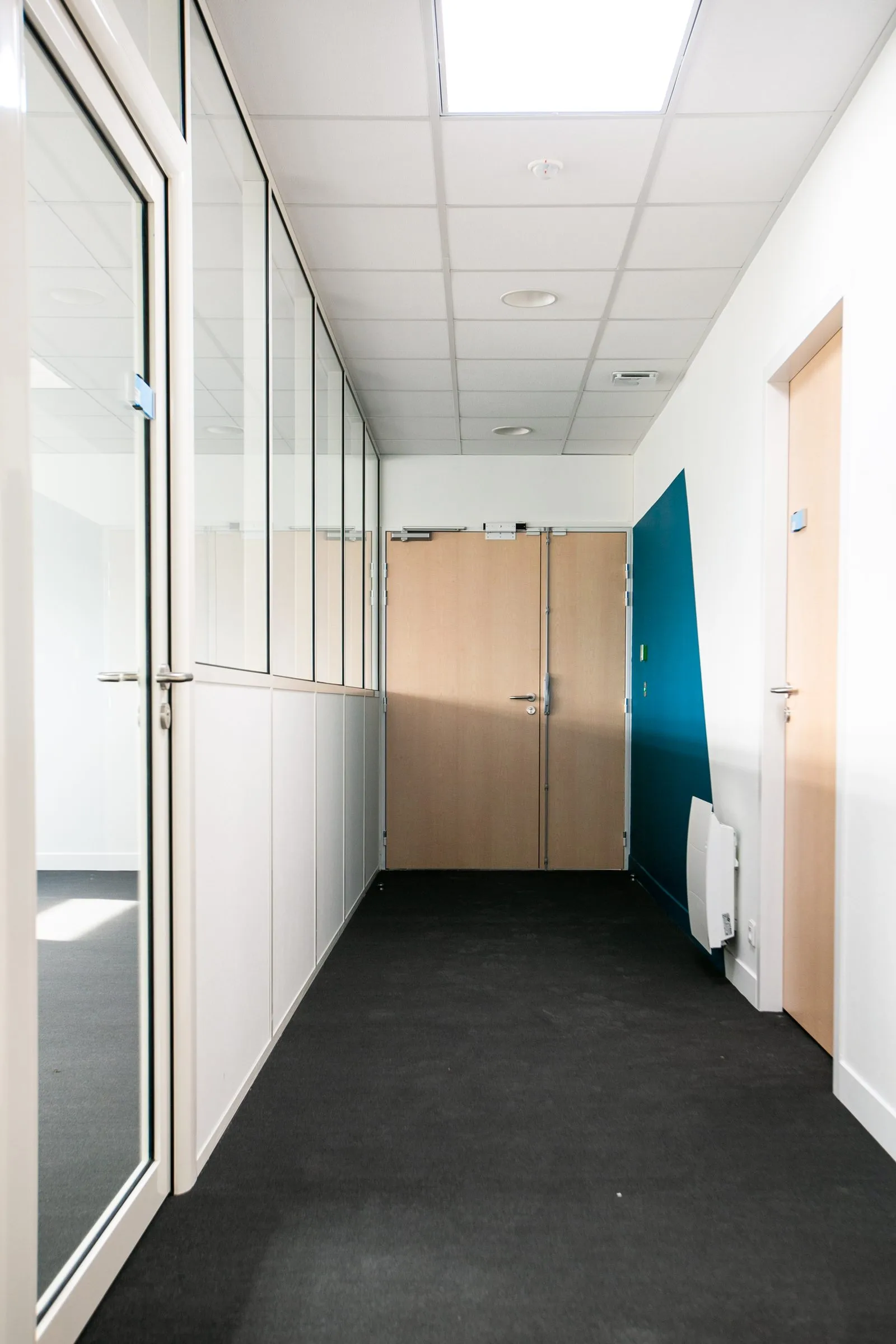 Bureaux d'une plateforme logistique à Angers, réalisation Arcobois